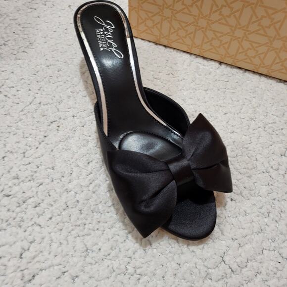NEW Jewel Badgley Mischka Kora Kitten Heel Mules w Large Bow Black SIZE 6.5 - Picture 1 of 7